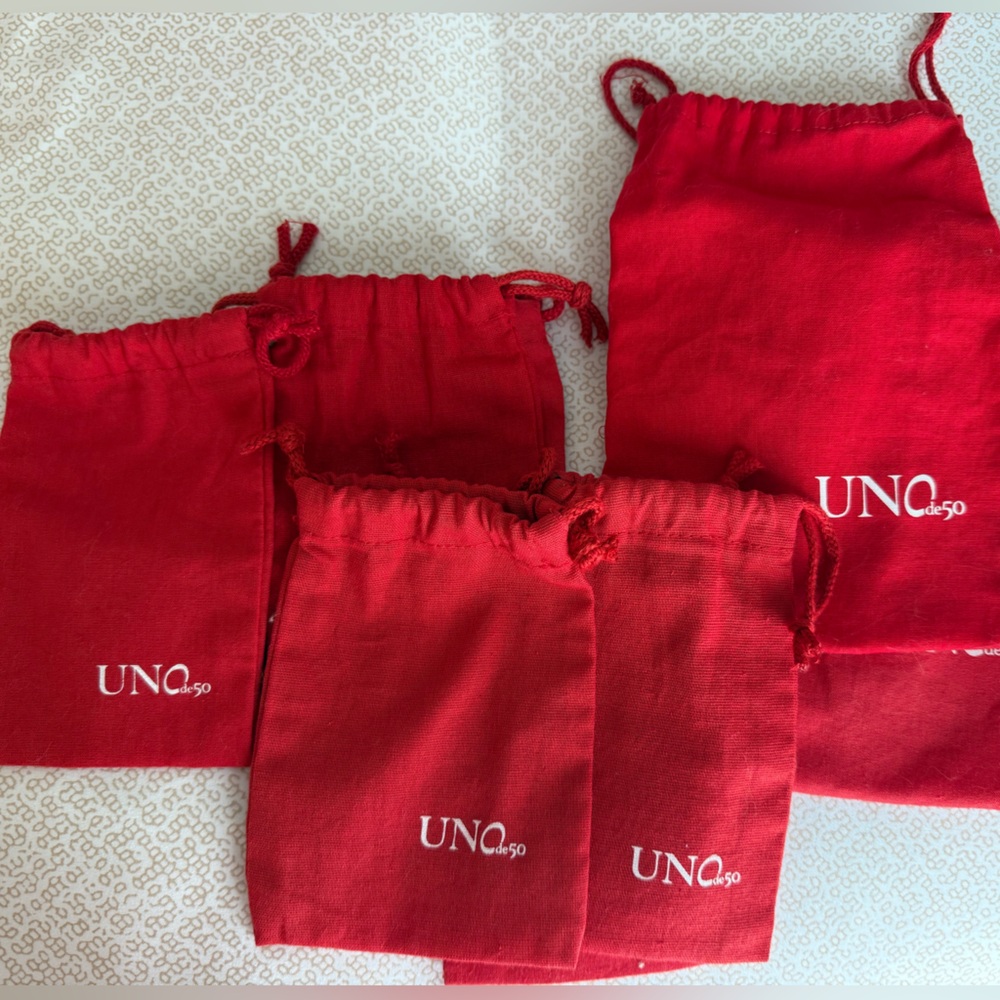 Uno de 50 bags